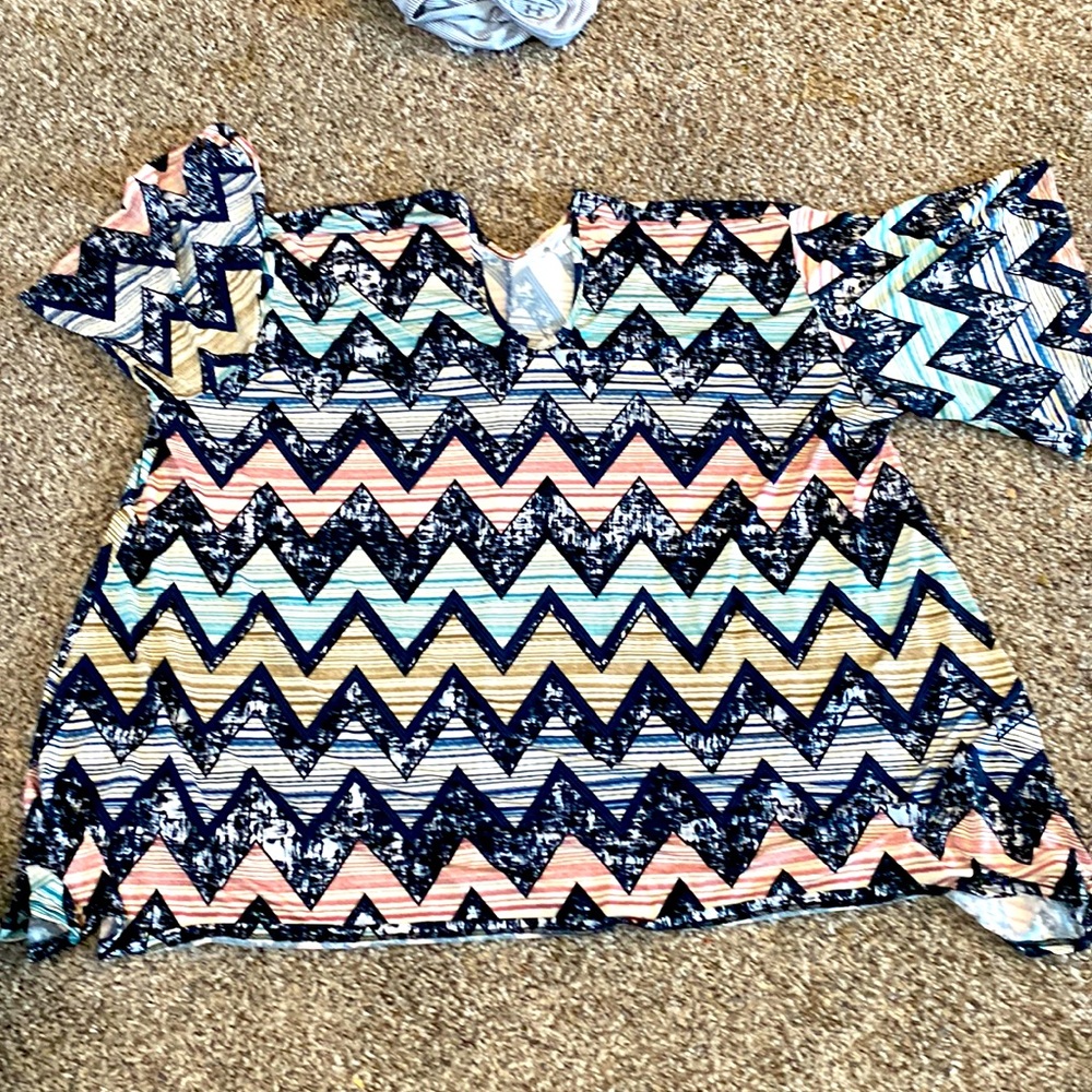 Women’s 2XL BLOUSE